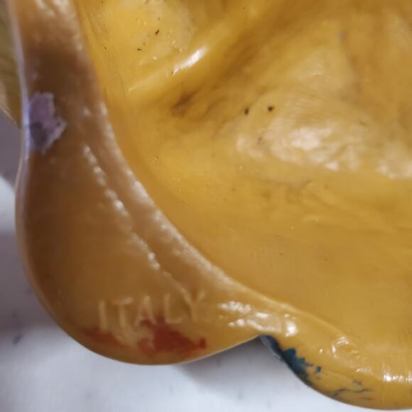 Vintage Madonna Mary and Child Baby Jesus Fontanini Style Polymer Wall Decor 10" - Picture 3 of 6